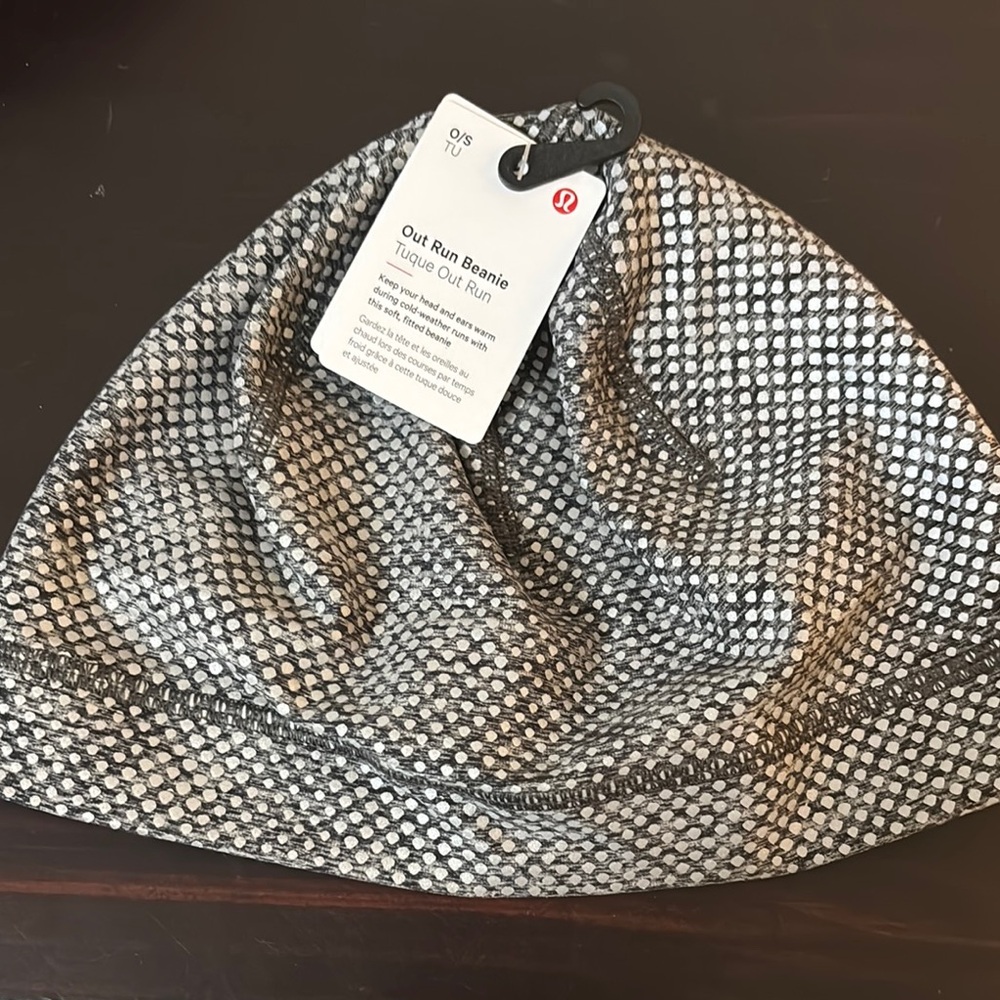 Lululemon Gray Out Run Beanie